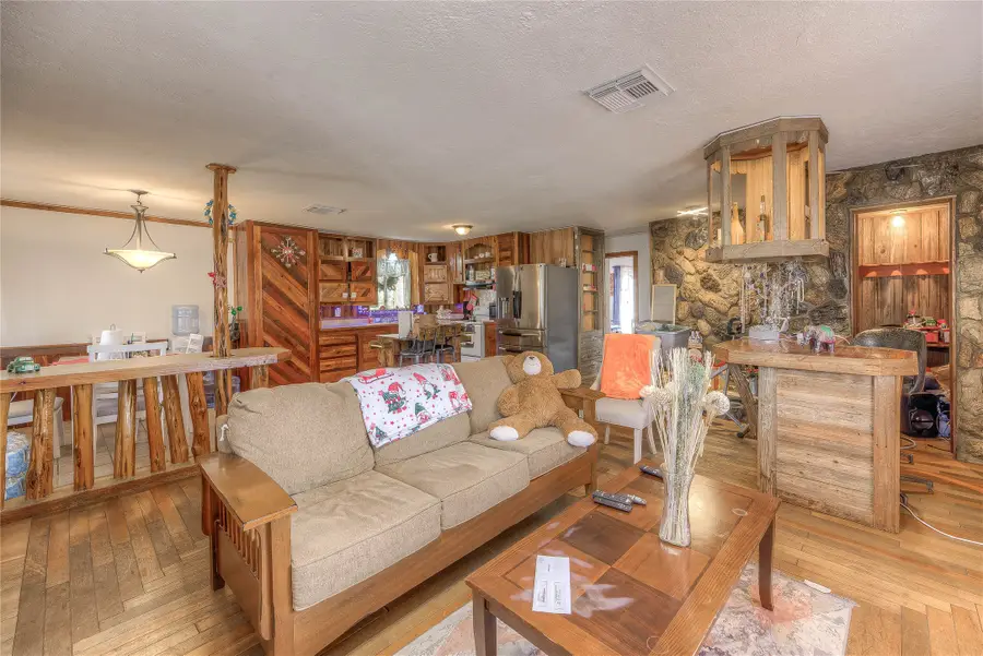 123 Hilltop, Onalaska, TX 77360 - Image #3