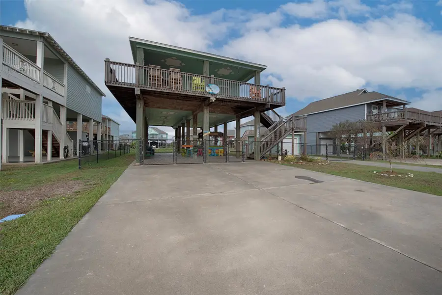 1983 Matt Drive, Crystal Beach, TX 77650 - Image #2