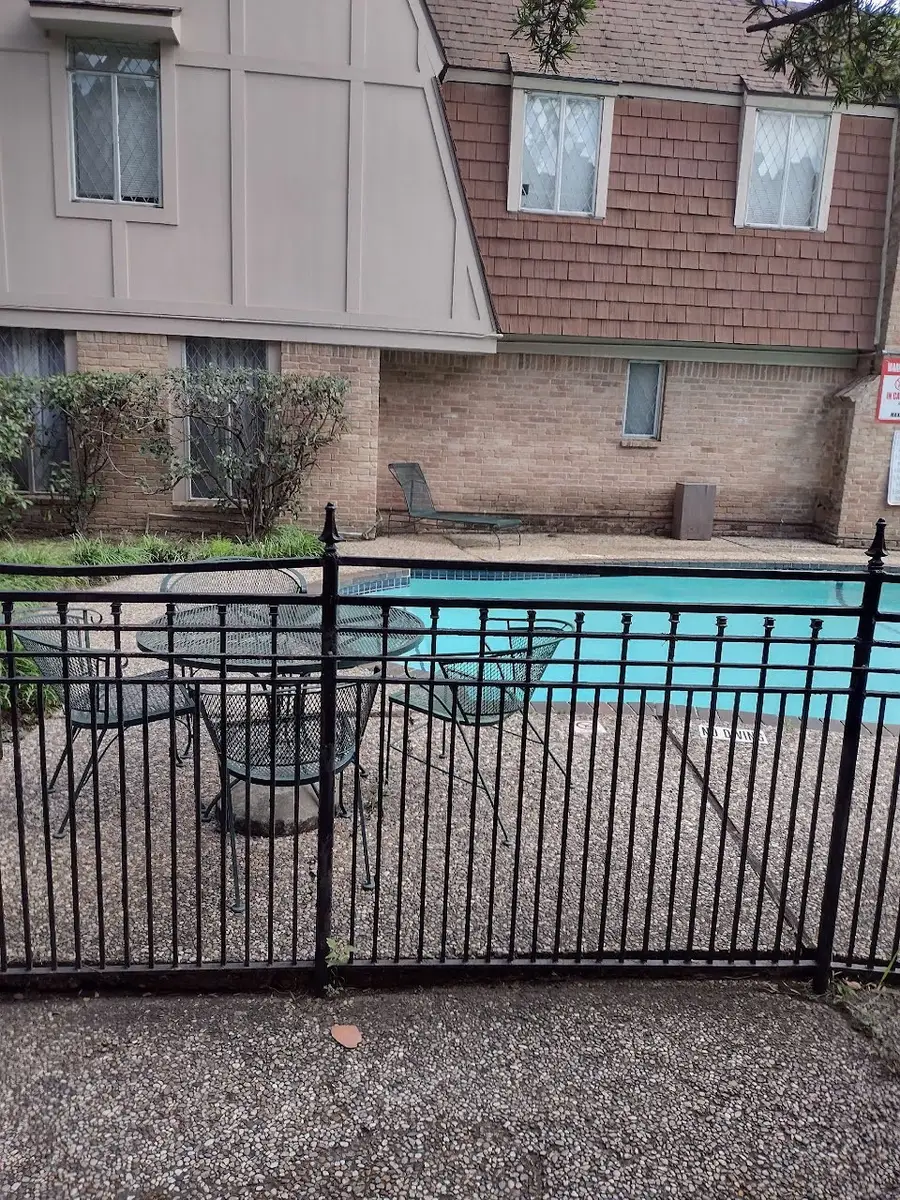 406 N Post Oak Lane, Houston, TX 77024 - Image #2