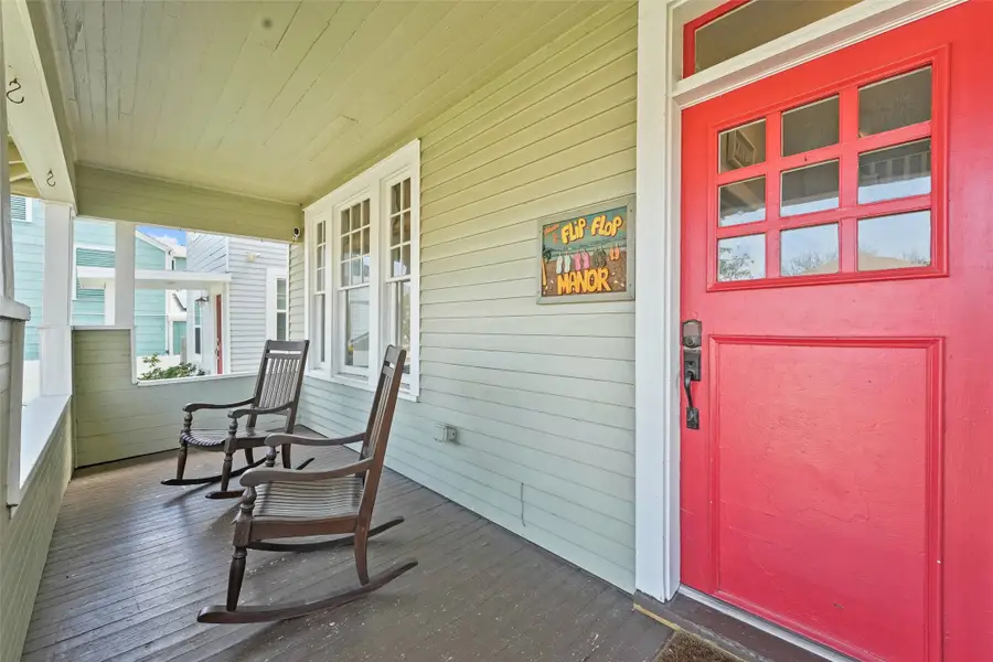 2917 Avenue Q, Galveston, TX 77550 - #3