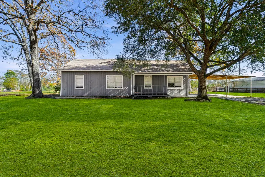 180 Ellis Lovett Road, Shepherd, TX 77371 - Image #2