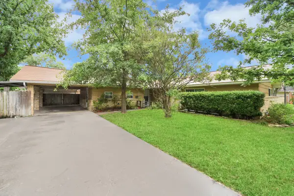 10318 Knoboak Drive, Houston, TX 77043