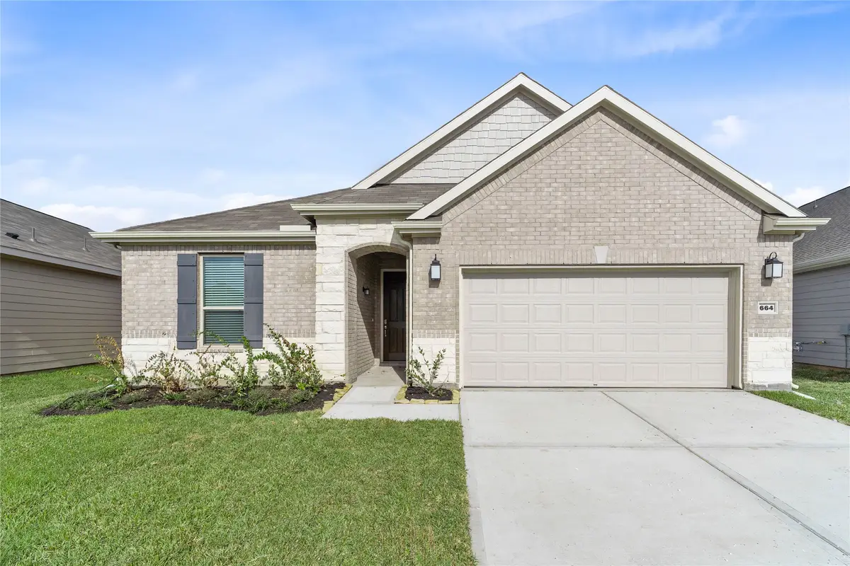 664 Imperial Loop, Alvin, TX 77511 - Image #1