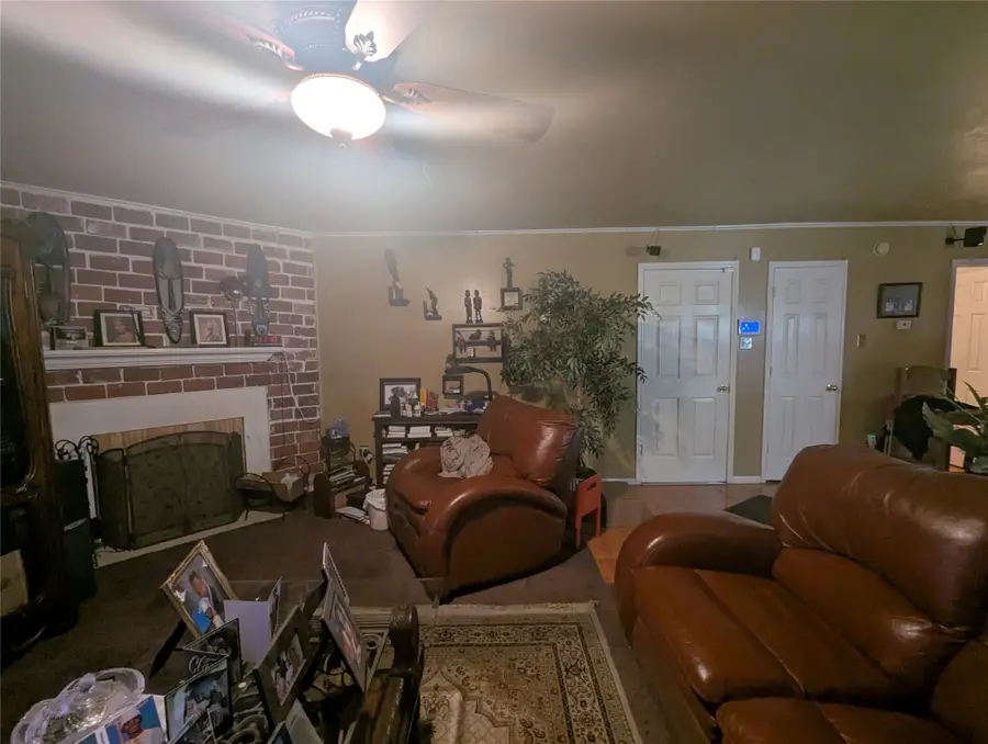 2131 Mountshire Drive, Missouri City, TX 77489 - Image #3