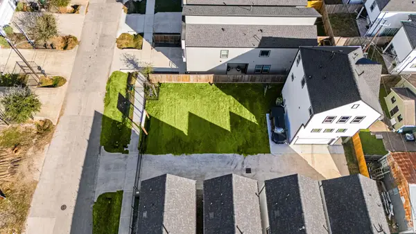 104 E 44th Street, Houston, TX 77018