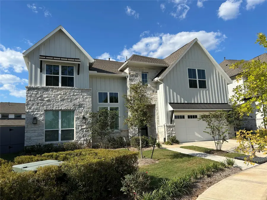 8306 Velvetleaf Court, Fulshear, TX 77441 - Image #2