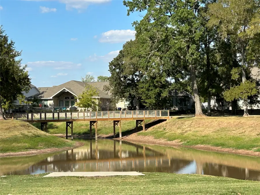 8306 Velvetleaf Court, Fulshear, TX 77441 - Image #3