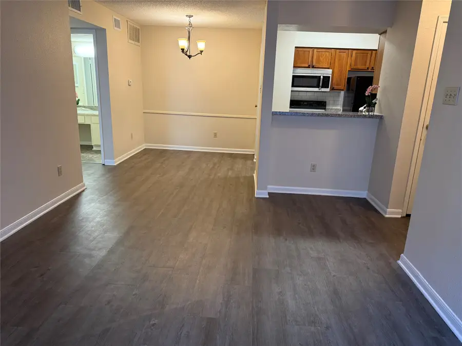 2120 El Paseo Street #2406, Houston, TX 77054 - Image #3