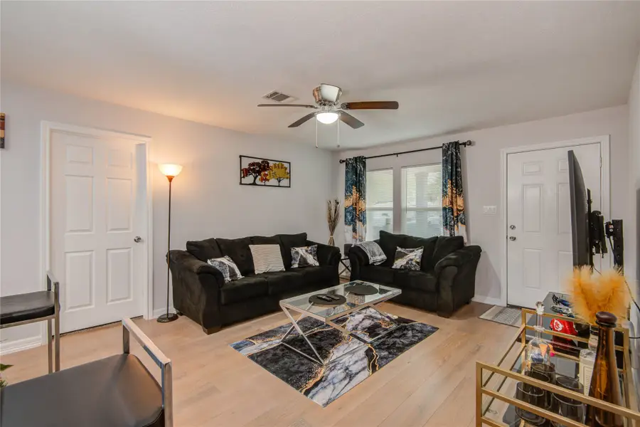 6834 New York Street, Houston, TX 77021 - #2