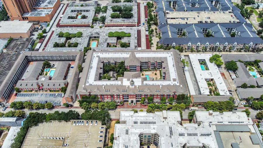 2400 Mccue Road #424, Houston, TX 77056 - Image #3