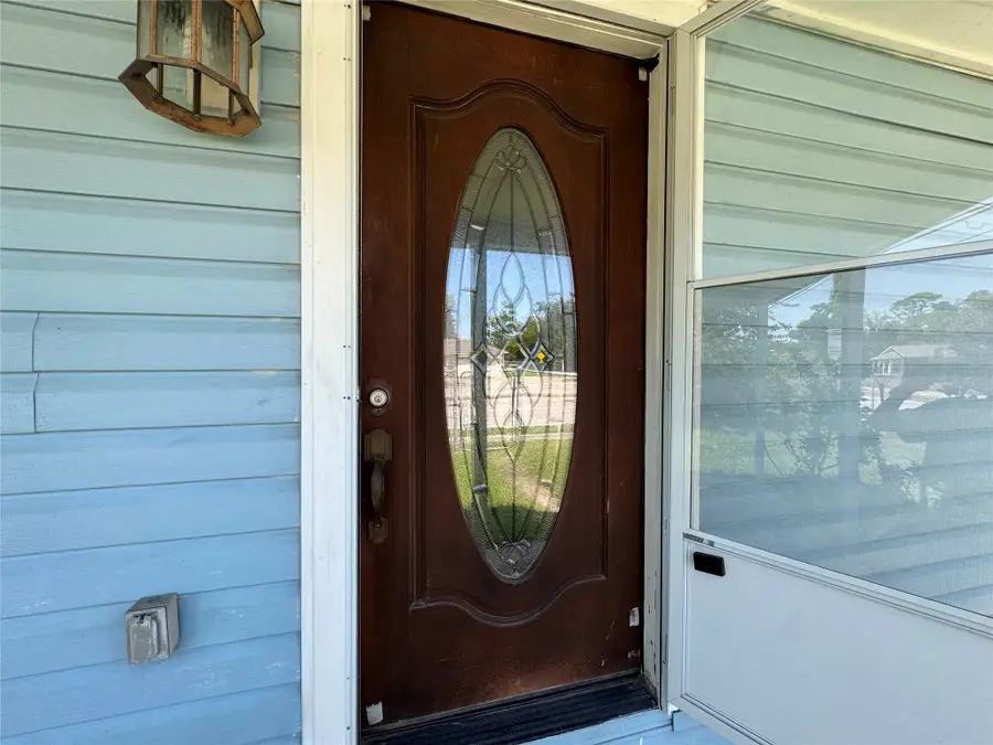 7502 Ley Road, Houston, TX 77028 - Image #3