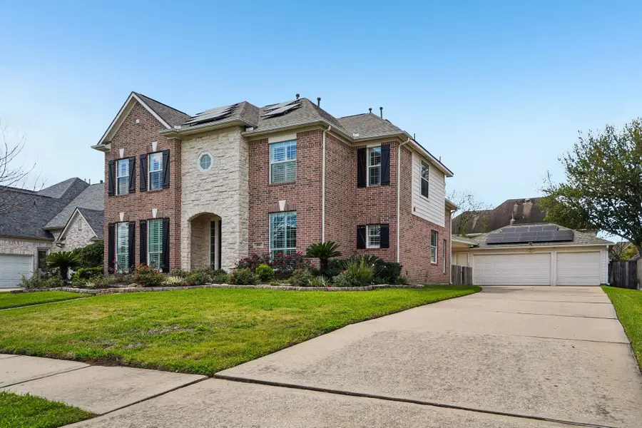 1611 Hill Spring Drive, Sugar Land, TX 77479 - #2