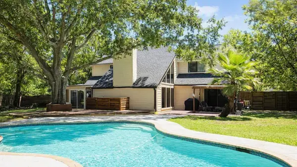 1602 Big Lake Drive, Houston, TX 77077
