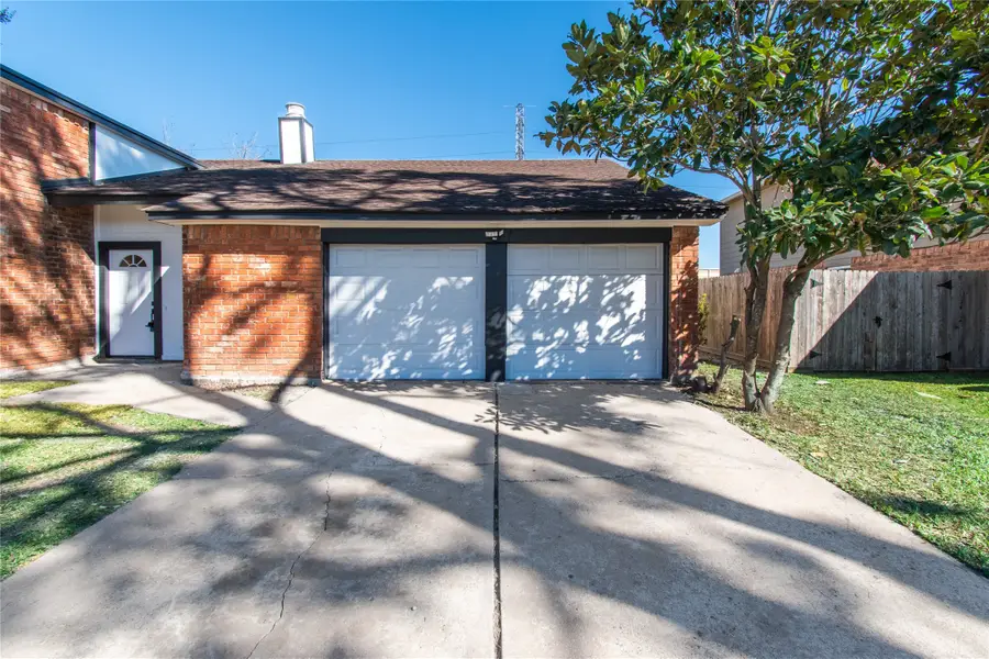 8618 Quail Vista Drive, Stafford Missouri City, TX 77489 - #3