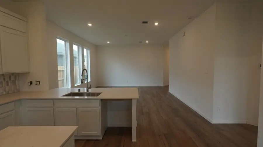 32130 Sweet Pea Meadows Drive, Hockley, TX 77447 - Image #3