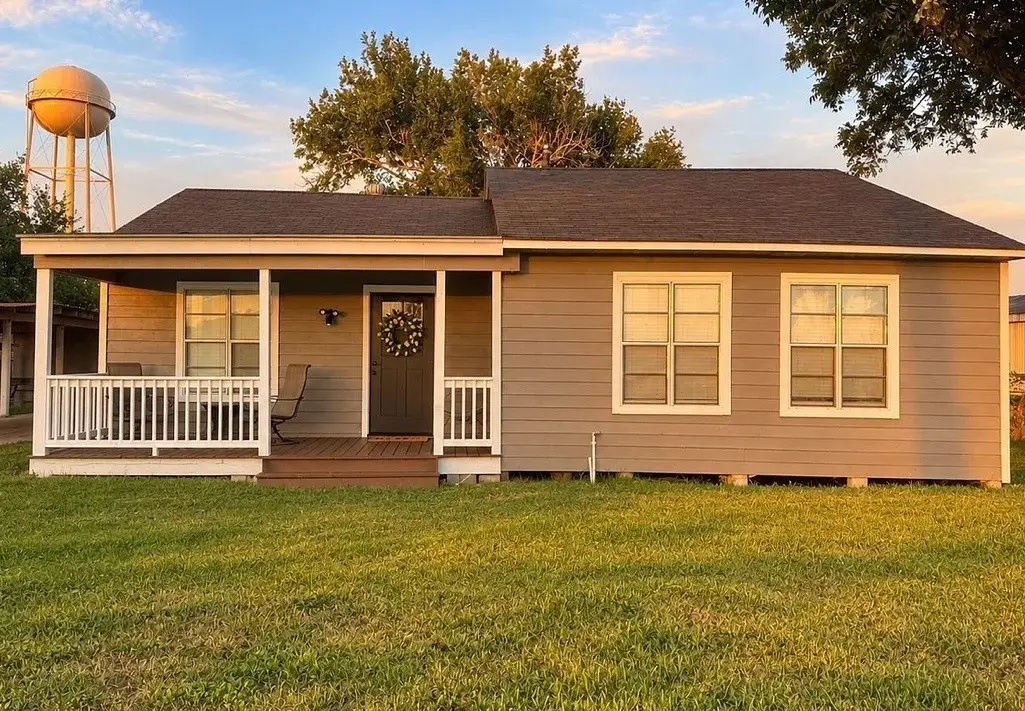 358 N Herbert Street, Bloomington, TX 77951 - #1