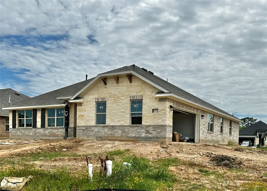 4427 Leslies Way, Dickinson, TX 77539 - Image #2