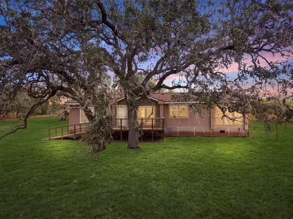541 County Road 396, Kenedy, TX 78119