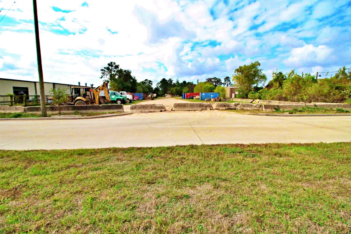 15923 Hollister Street, Houston, TX 77066 - Image #1