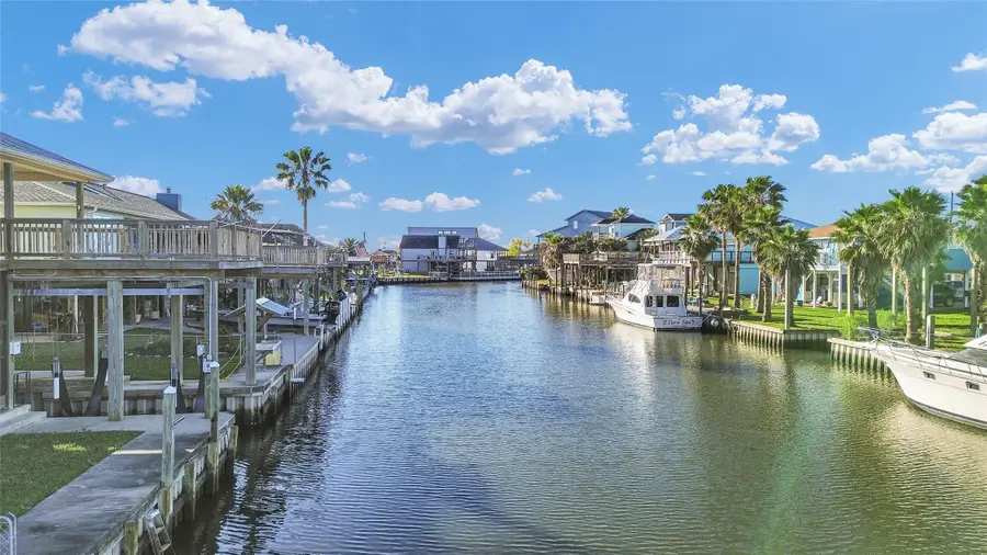 114 Four Master Road, Freeport, TX 77541 - #2