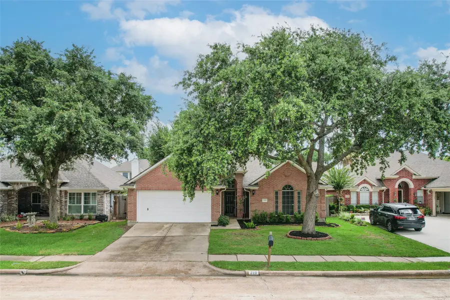 210 Leisure Drive, Stafford, TX 77477 - #2