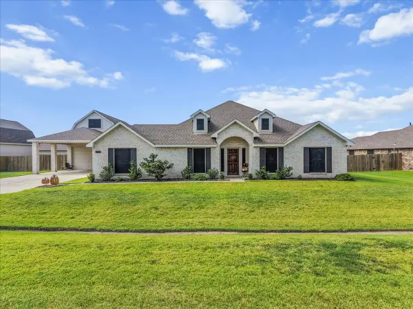 3310 Bastian Road, Dickinson, TX 77539