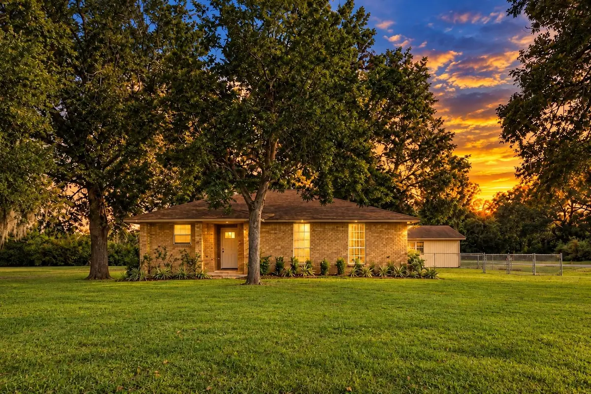 102 Cotton Street, Jones Creek, TX 77541 - #1