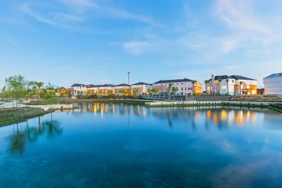 2704 Maxroy Drive, Houston, TX 77007 - Image #2