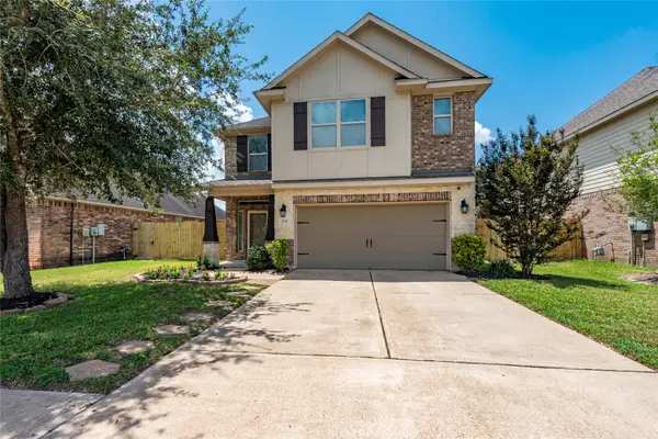 1318 Jamison Pine Drive, Pearland, TX 77581