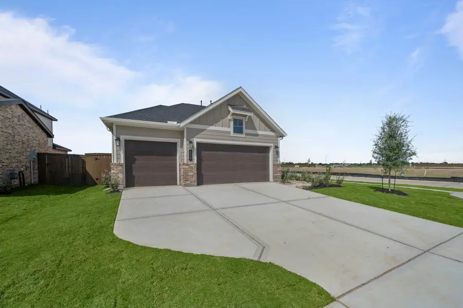 333 Goldeneye Duck Drive, Waller, TX 77484 - Image #3