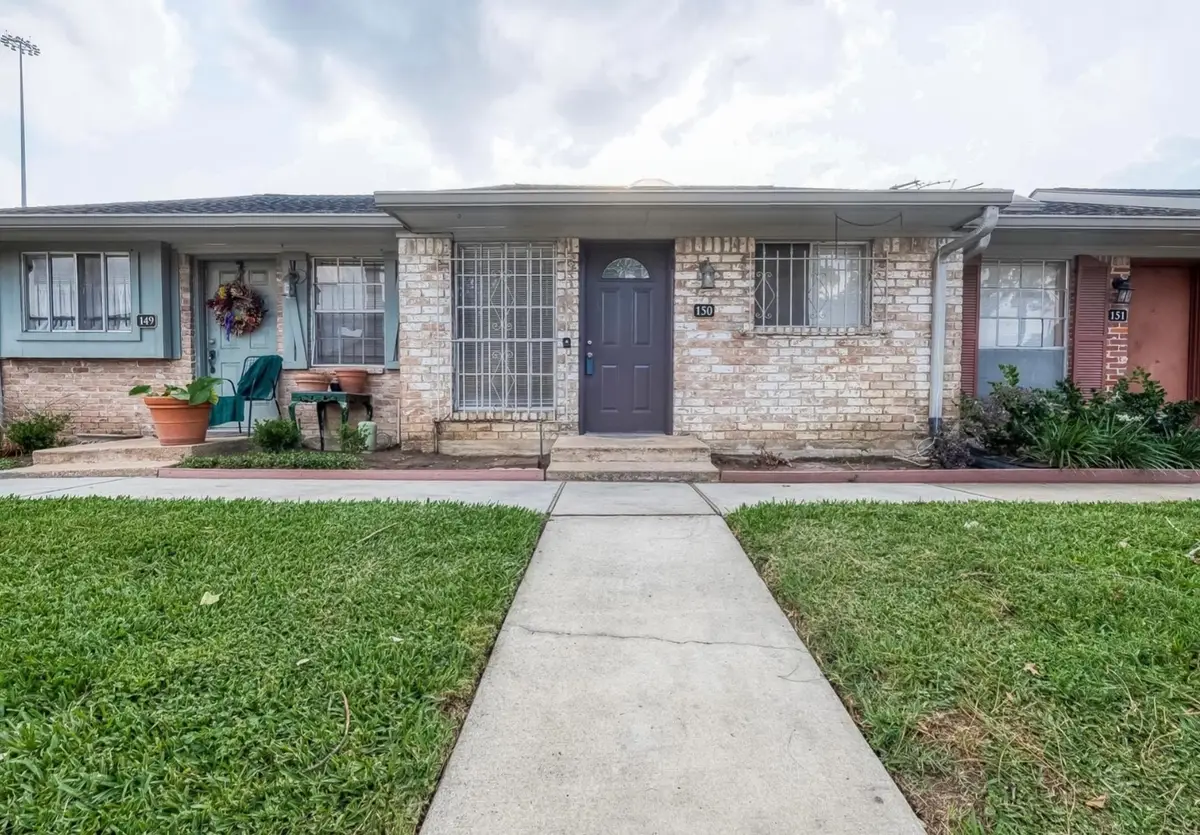 1108 W Tri Oaks Lane #150, Houston, TX 77043 - Image #1
