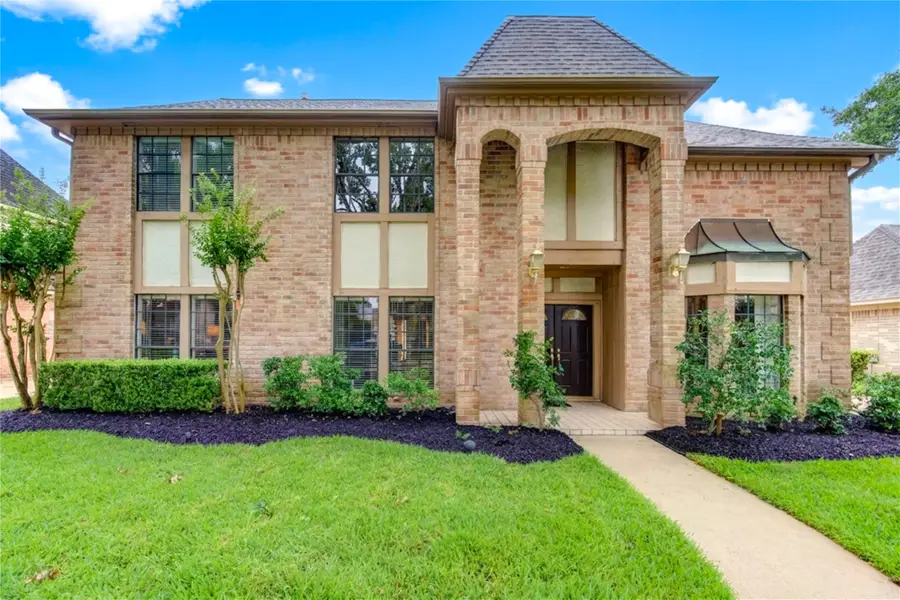 1022 Goldfinch Avenue, Sugar Land, TX 77478 - #3