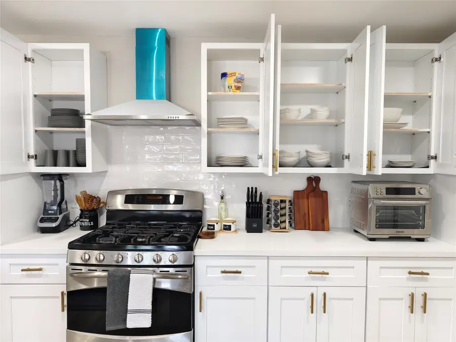 11810 Sagedowne Lane, Houston, TX 77089 - Image #3