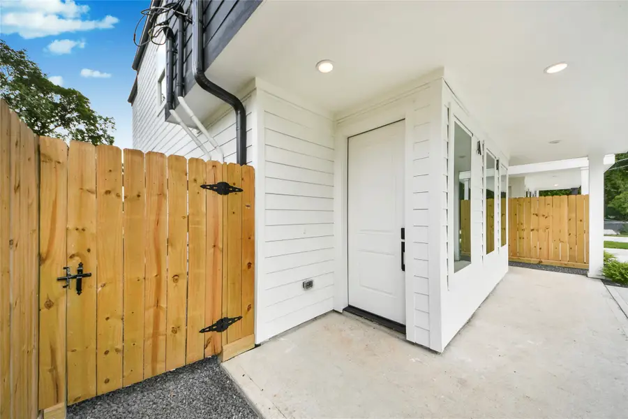 934 South Lane Unit A-b, Houston, TX 77088 - Image #3