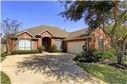 12110 Shadowpoint Drive, Houston, TX 77082