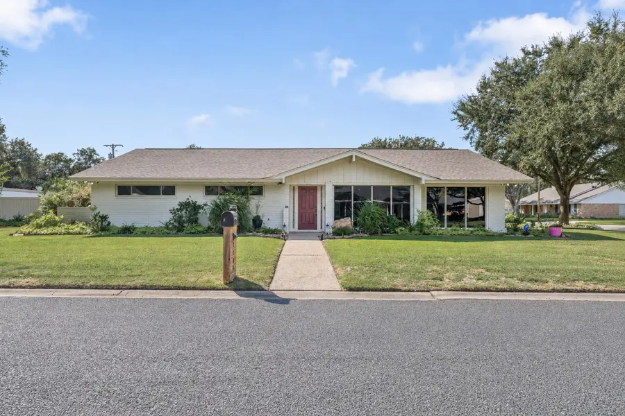 2509 Hutchins Lane, El Campo, TX 77437 - #2