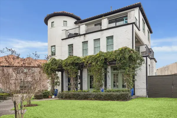 1240 Mosaico Lane, Houston, TX 77055