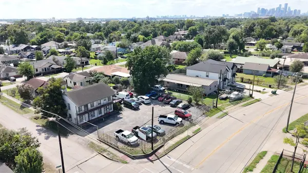 7250 Market Street, Houston, TX 77020
