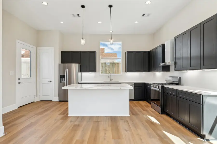 5613 Leonard Street, Houston, TX 77023 - #3