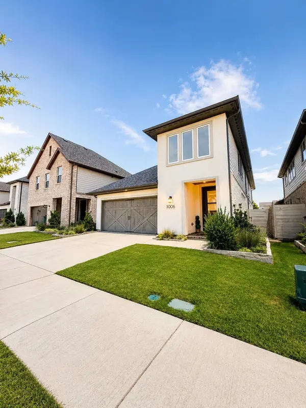 1006 Saffron Drive, Argyle, TX 76226