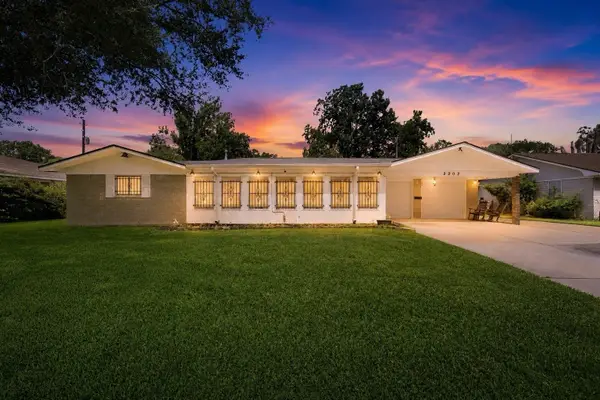 2202 French Place, Baytown, TX 77520