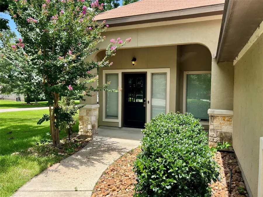 14876 Cetus Ct Court, Willis, TX 77318 - Image #2