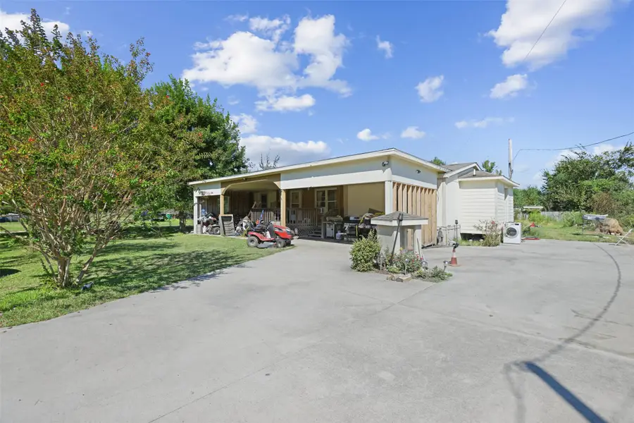 3805 Danek Road, Crosby, TX 77532 - Image #2