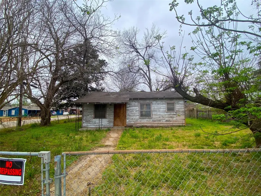 2113 S Victory Drive, Houston, TX 77088 - #2