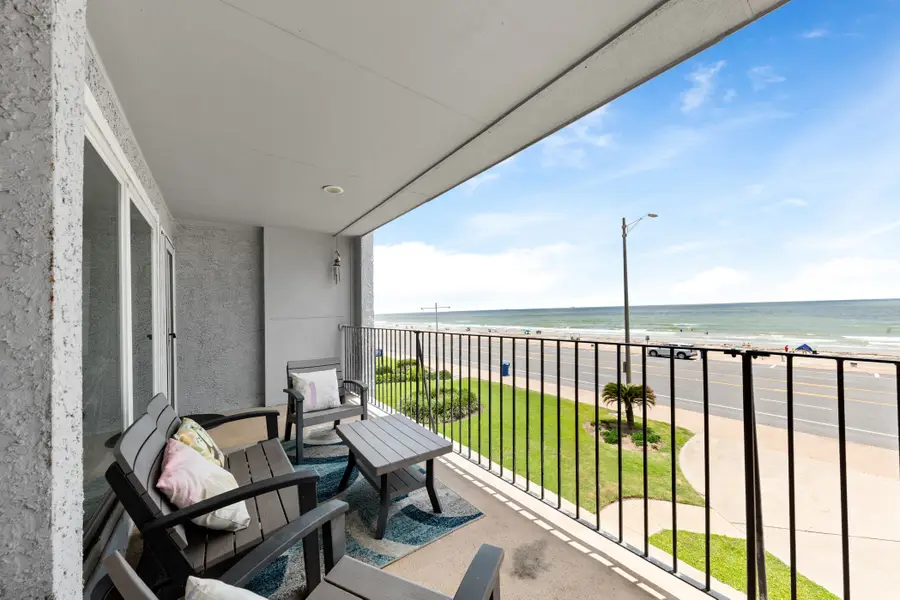 7600 Seawall Blvd #214, Galveston, TX 77551 - Image #2