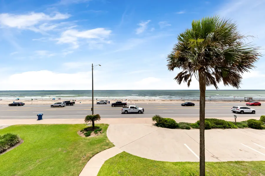 7600 Seawall Blvd #214, Galveston, TX 77551 - Image #3