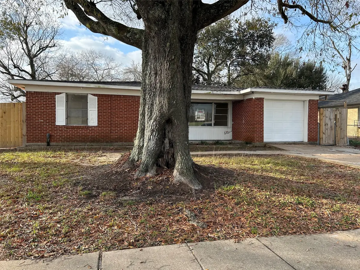 6022 Bellfort Street, Houston, TX 77033 - #1