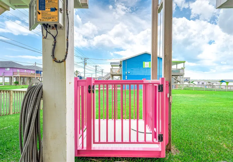 1197 County Road 230, Sargent, TX 77414 - Image #3