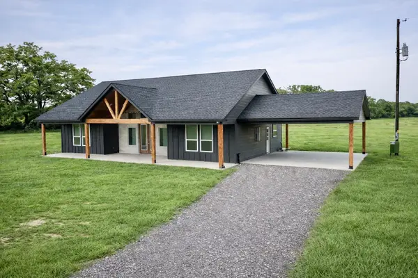 14827 Fm 1696, Bedias, TX 77831