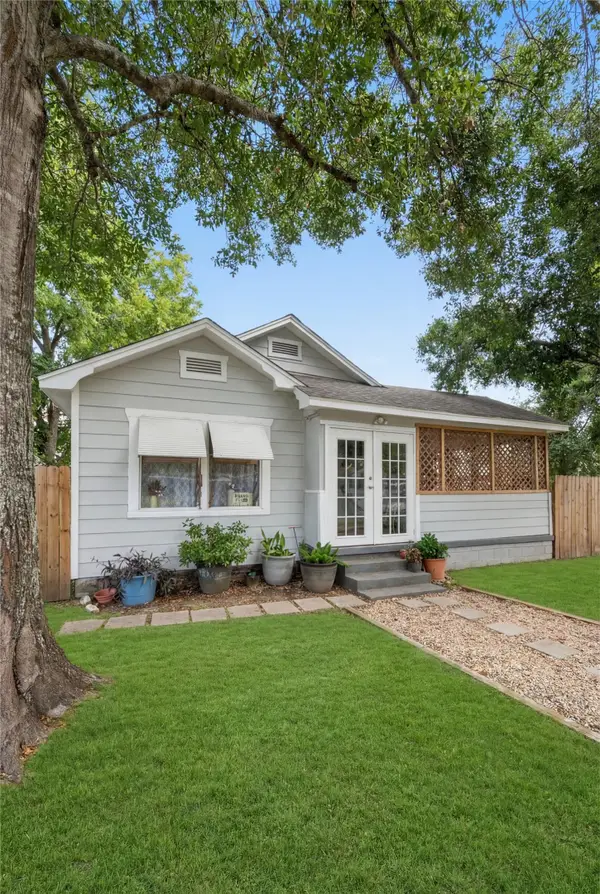 511 S Winfree Street, Dayton, TX 77535